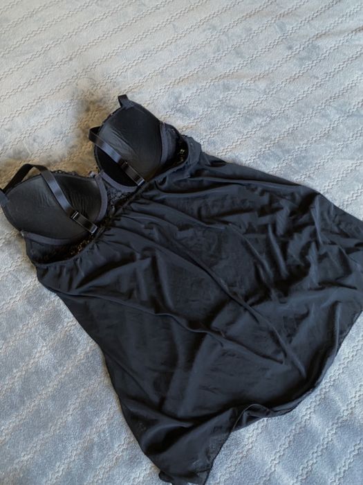 Czarna sexy koszula do spania