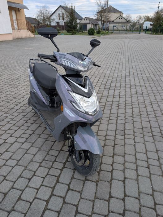 Скутер Matrix Corsa