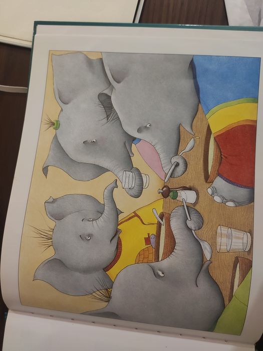 Livro infantil " Uma fatia de bolo"