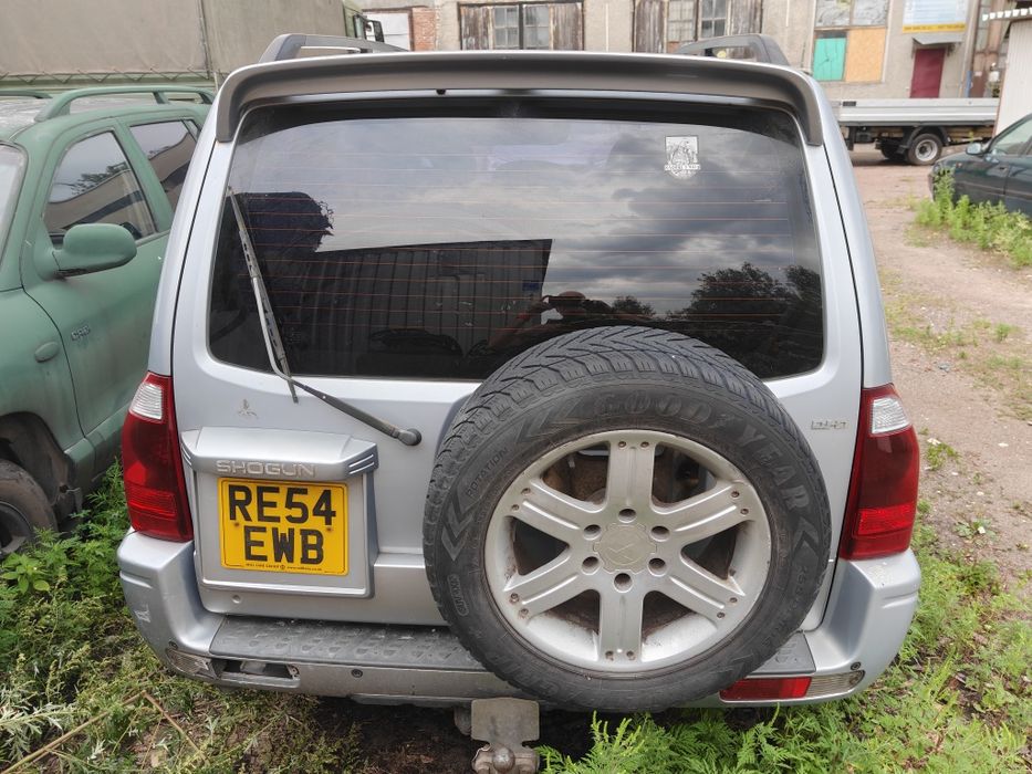 Mitsubishi Shogun 3.2 diesel бляха!