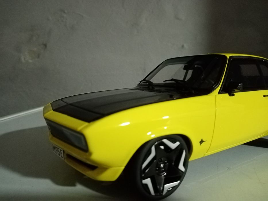 Miniaturas de carros 1.18