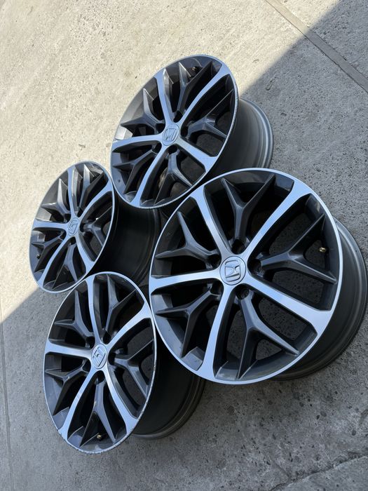 Диски 18 5.114,3 ЕТ50 8jx18H2 Honda Civic