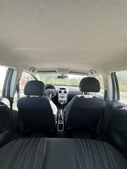 Opel Corsa 1.2 Enjoy
