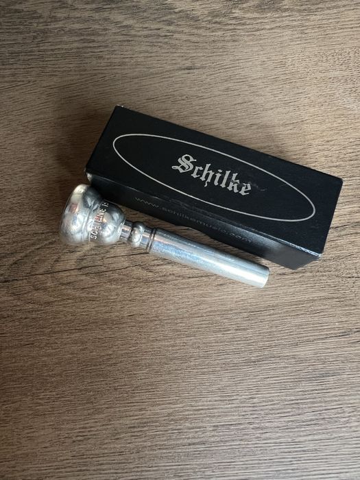 Ustnik Schilke 19