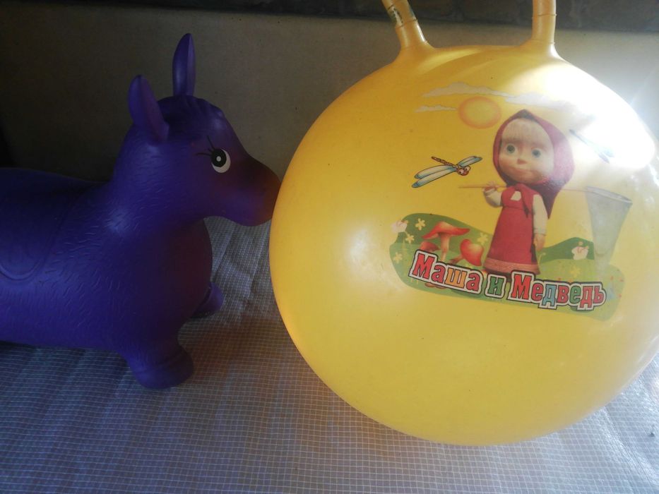 Мяч резиновый для фитнеса