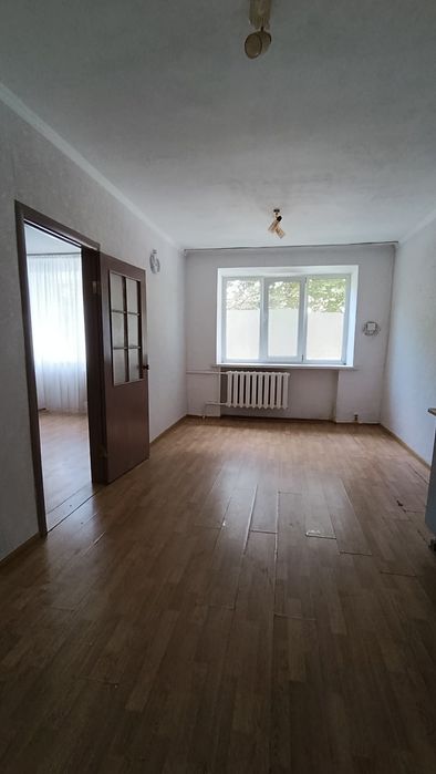 Продаж 2-х кімнат в гуртожитку