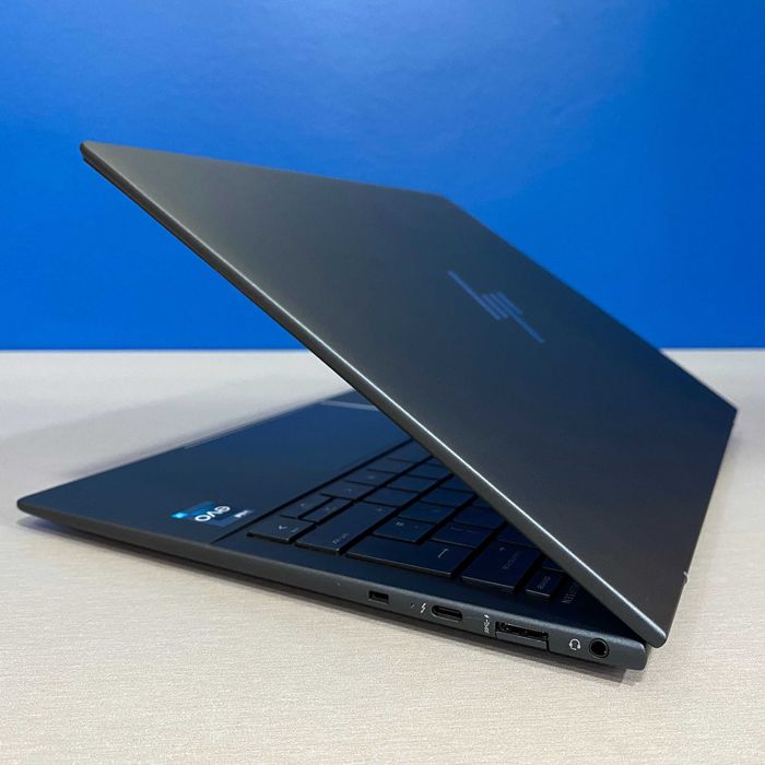 HP Elite Dragonfly G3 - 13.5" IPS WUXGA+ (i7-1255U/16GB/512GB/990g)64738394762625124