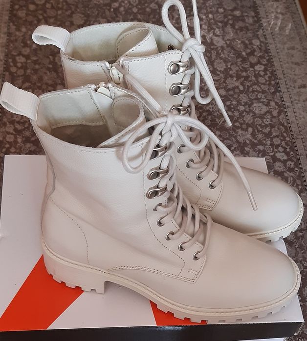 Trapery beżowe nowe