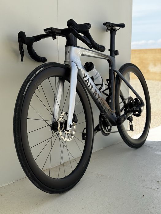 Van Rysel RCR-F Pro