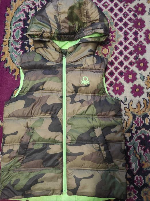 Одяг 10-12 років на хлопчика пакетом куртка весна-осінь,штани, желетка