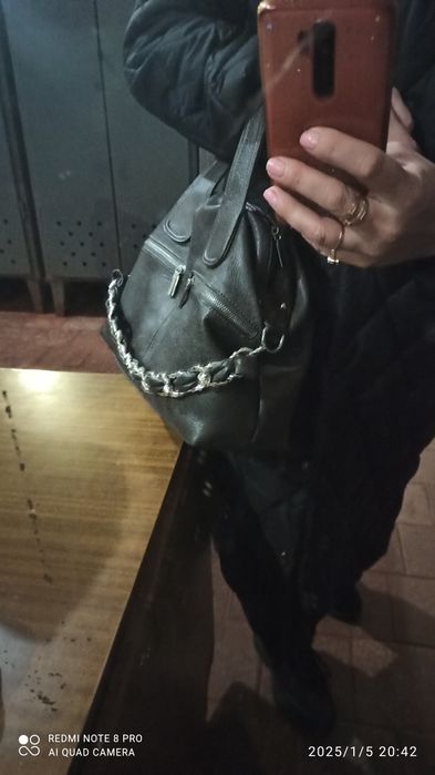 Школьная сумка вместительная