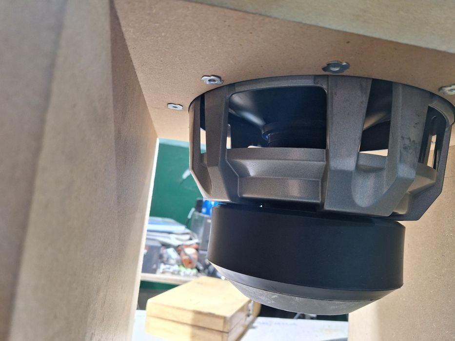 Сабвуфер JL Audio 10W6v2-D4