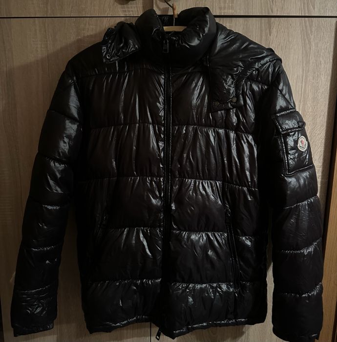 пуховик  Moncler