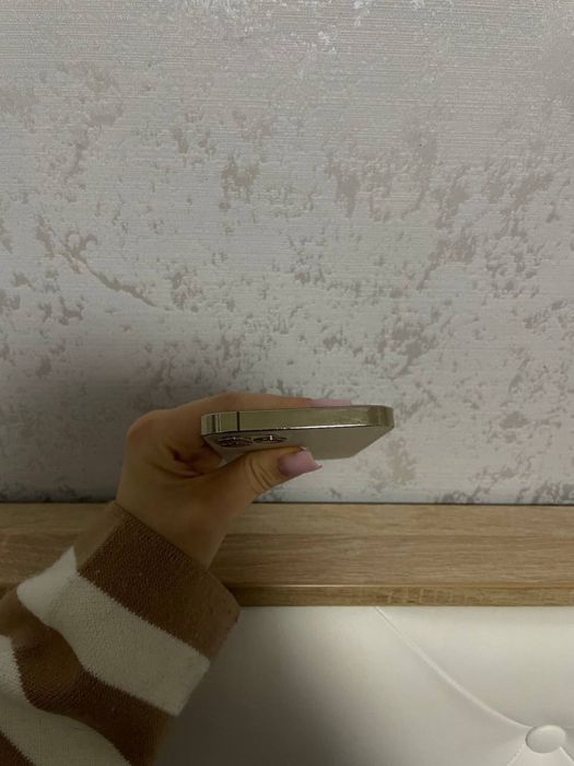 Продам Iphone 12 pro 128 GB