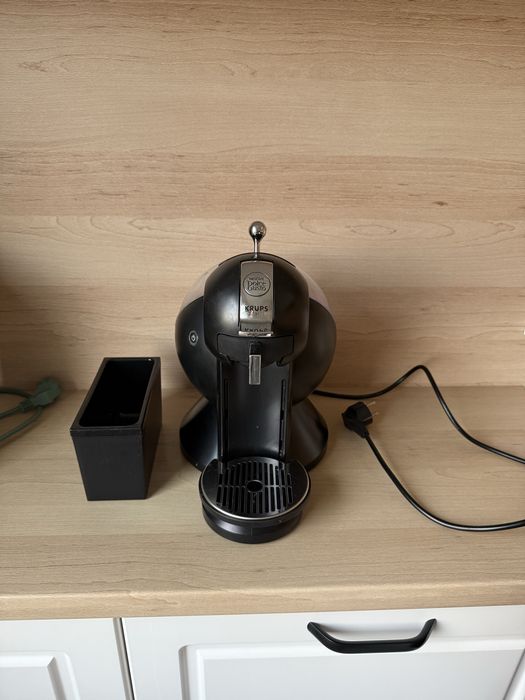 Ekspres do kawy KRUPS dolce gusto na kapsulki
