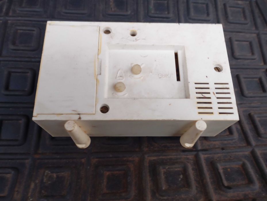 Часы настольные Слава