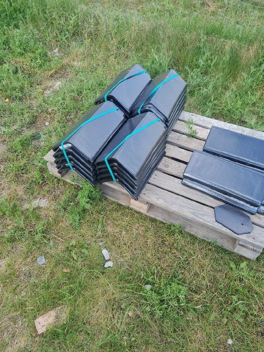 Gąsior trójkąt Meyer-Holsen kolor grafit krystaliczny