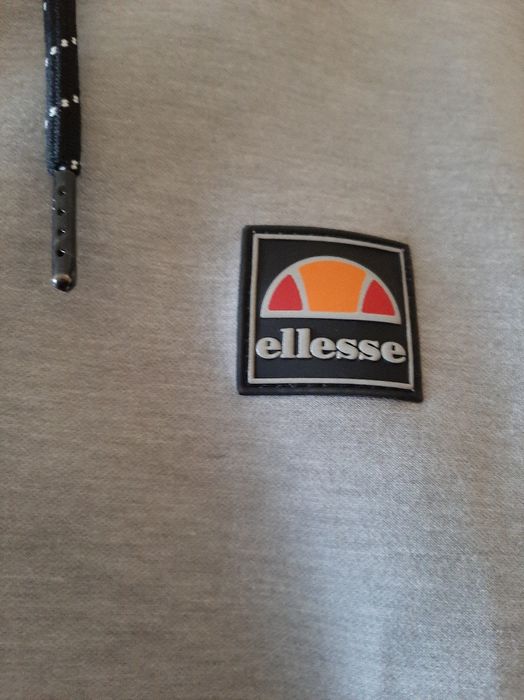 Blusão com capuz Ellesse