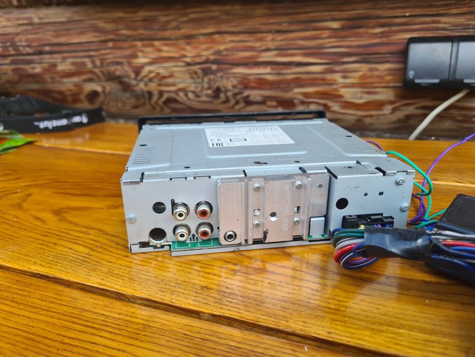 Radio samochodowe alpine CDE-181RR