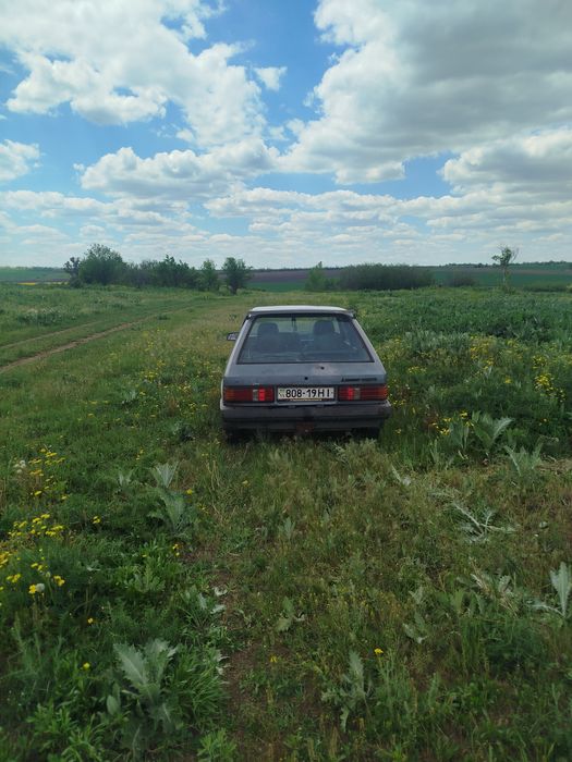 Продам авто мазда 323
