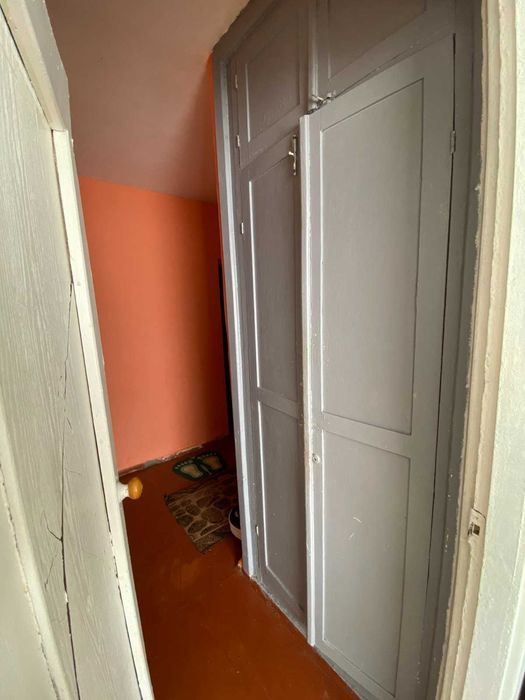 Продам 2-ка на Довженка