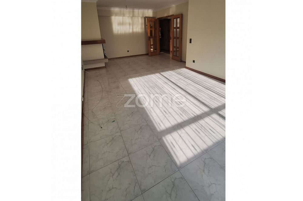 Apartamento T2 Nogueira - Maia