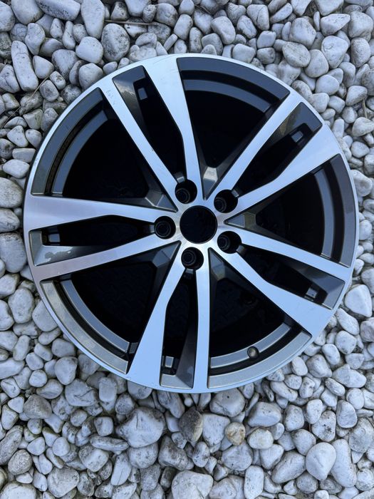 Felga do Audi A6 C8