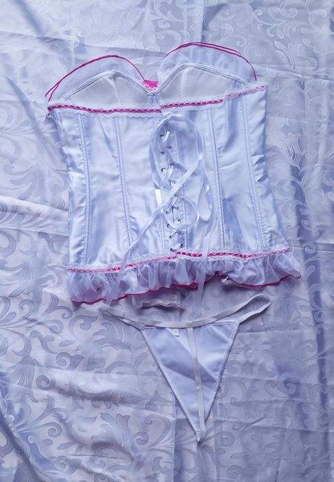 Sexi gorset plus stringi