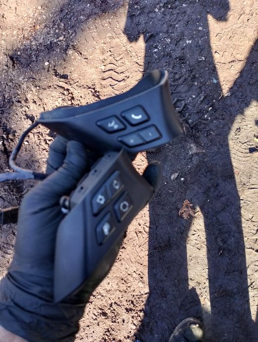 Przełączniki kierownicy BMW E90 e91