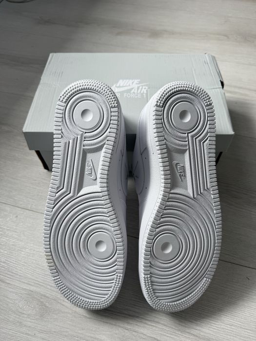 Nike air force 1 biale