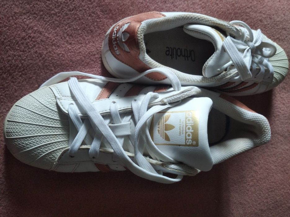 Кроссовки Adidas Superstar