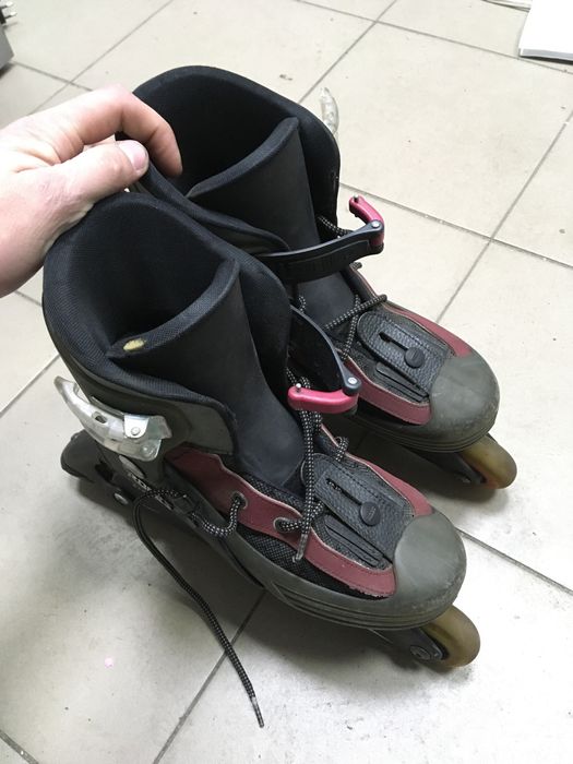 Продам ролики б/у