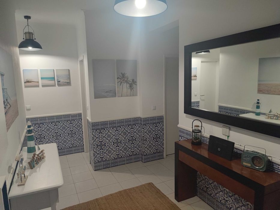 Alugo Quarto - Moita