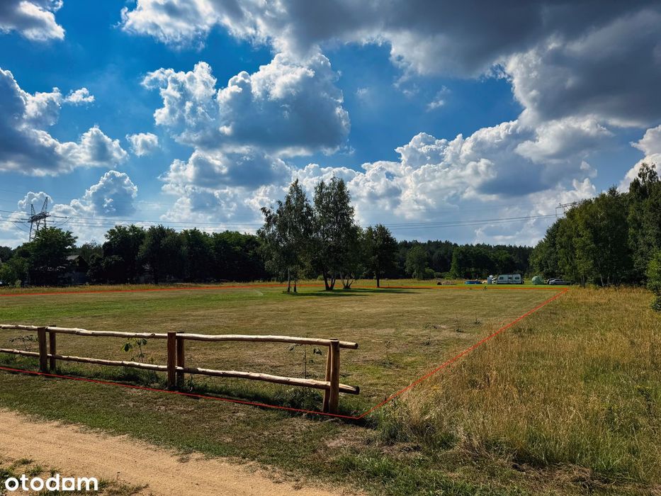 Atrakcyjna działka z warunkami zagospodarowania, bezpośrednio.
