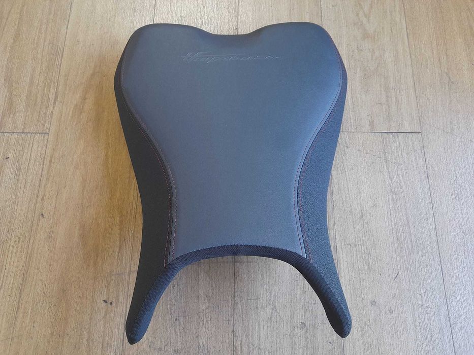 Banco Conforto – Suzuki Gsx1300R Hayabusa  2023