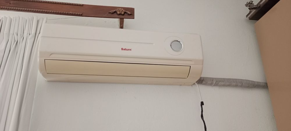 Кондиціонер Сатурн в робочому стані