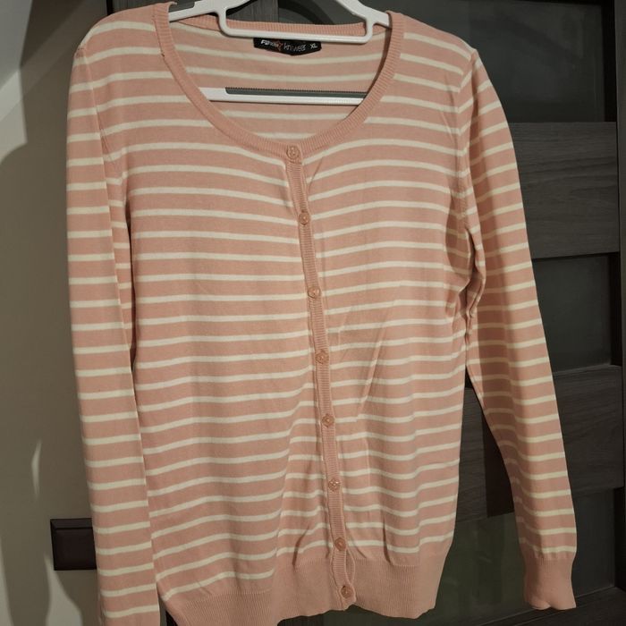 Sweterek r. XL Fishbone w paski