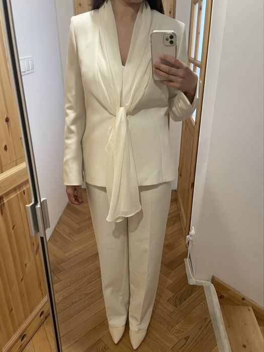 Garnitur Zara marynarka spodnie kremowy na chrzest, komunię, święta