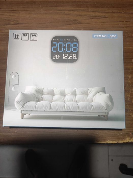 Relógio Digital_ Parede / escritório / sala