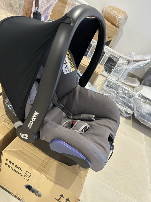 Carrinho e cadeira auto da Maxi-cosi