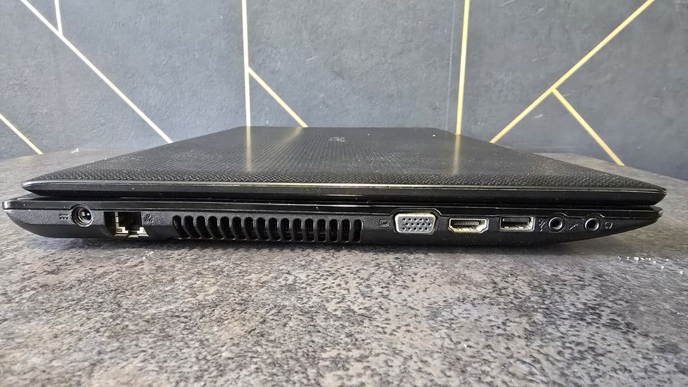 ACER Aspire 7551g uszkodzony