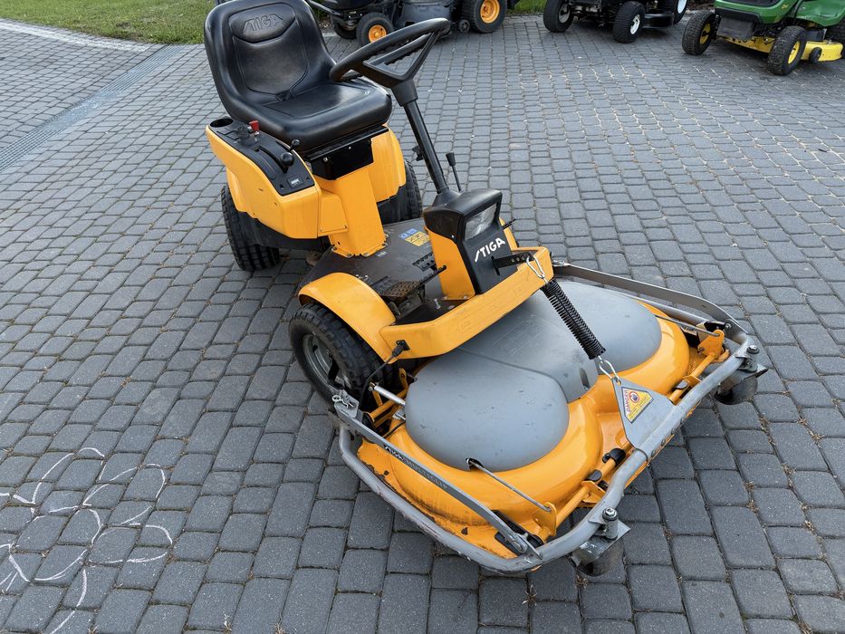 Traktorek kosiarka Stiga Park Royal V-Tvin Honda