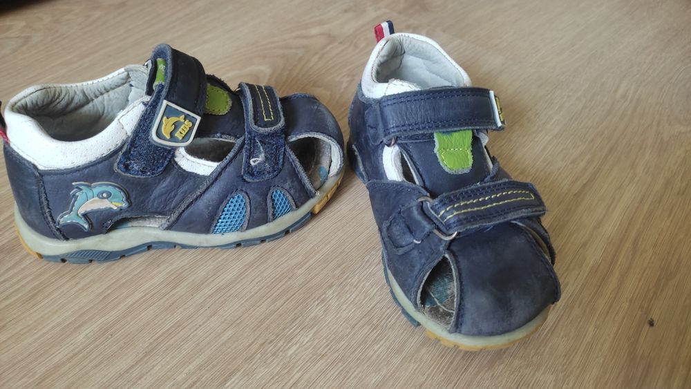 Сандалі босоніжки для хлопчика 22