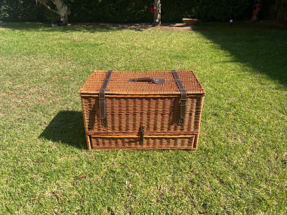 Cesto de picnic luxuoso/ Les Jardins de la Comtesse Luxury Picnic Hamper - Champs-Élysées 10 Person - Wicker & Leather