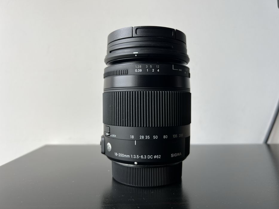 Objetiva Sigma 18-200mm para Nikon DX