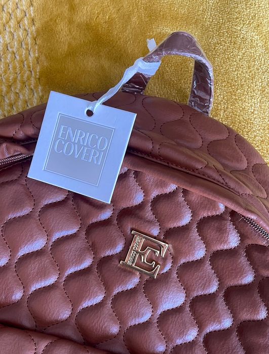 Mochila castanha Enrico Coveri
