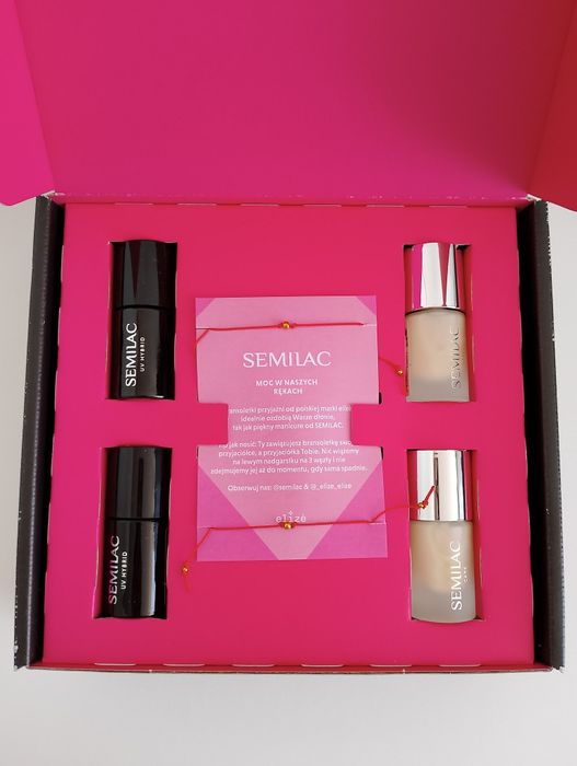 Semilac Zestaw 2x lakier, 2x odżywka 2x bransoletka
Idealny zestaw na
