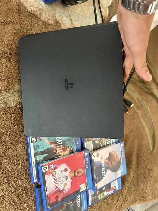 Продам Ps4 Pro 1tb