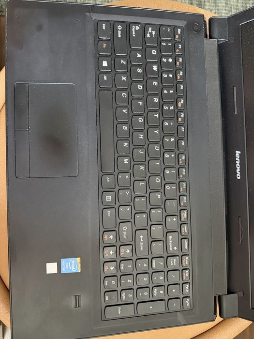 Laptop Lenovo B5400