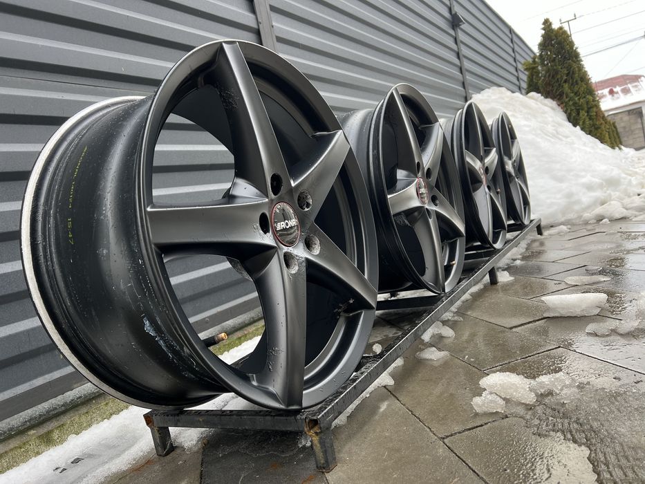 Диски 18R 5x114.3 8J ET35 DIA67.1  Renault  Kia Hyundai Honda